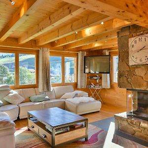 Chalet Le Grand-Bornand, 10 pièces, 18 personnes - FR-1-391-29